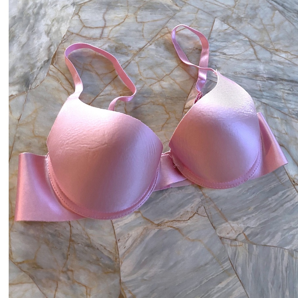 Juicy Couture Pink Satin Underwire Bra Logo Print Interior Adjustable Straps 34C